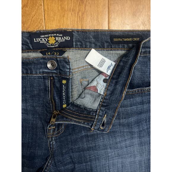 Lucky Brand Sienna Tomboy Crop Jeans Size 14 Medium Wash Casual Mid Rise - Picture 2 of 9